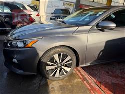 نيسان ألتيما